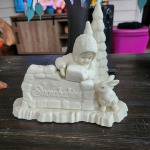 Department 56 Snow Babies figurine